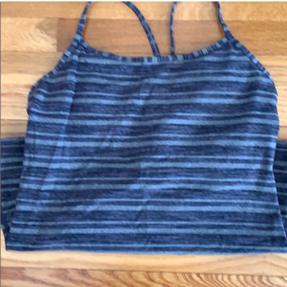 Lululemon Power Y Tank -Size 12 - Picture 2 of 5